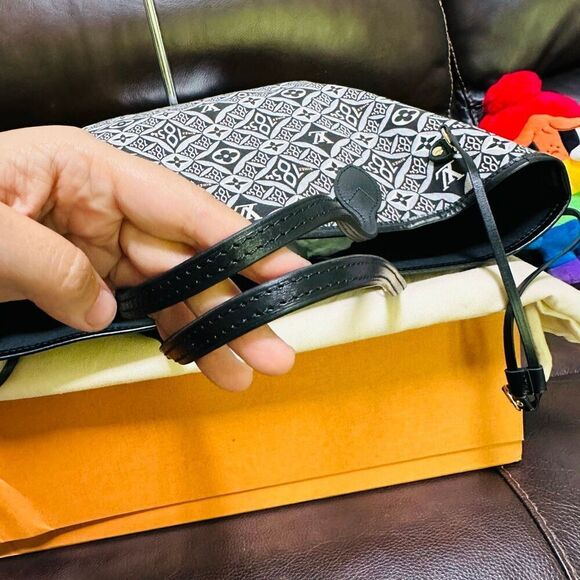 Louis Vuitton Neverfull MM Since 1854 Limited edition - Picture 4 of 15